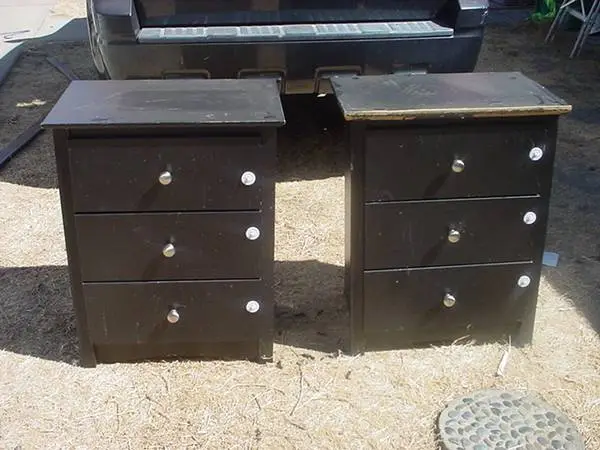 2 3 drawer  dresser night stands