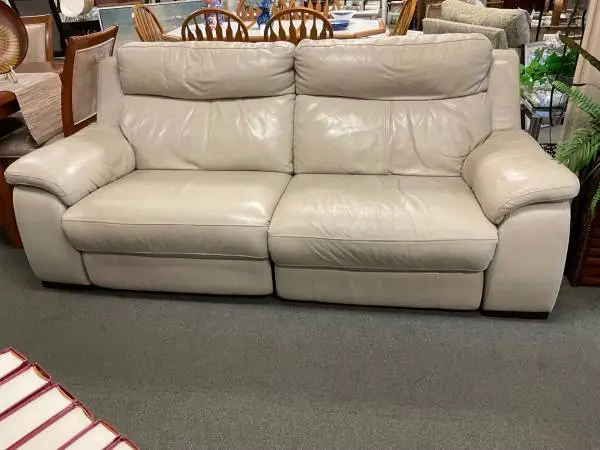 Sofa - Power Recliner