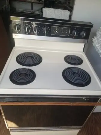 Frigidaire Stove