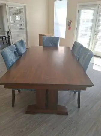 Extra large table and 5 chairs