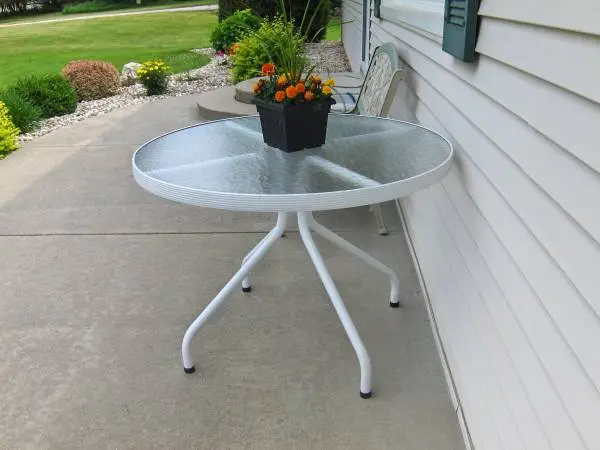 PATIO TABLE