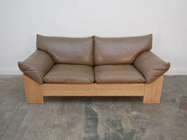 LeolusMing Oak & Leather Loveseat $1,899.00 72W  x 33 D x 30 H