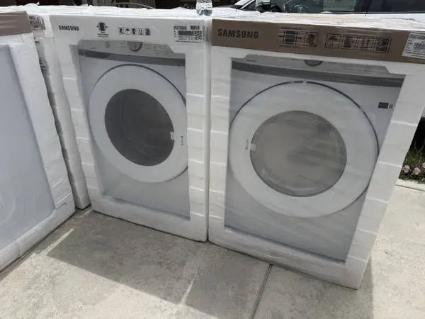 Brand‐New Samsung Front‐Load Washer + Dryer Pair ‐ $850 (San Ysidro)