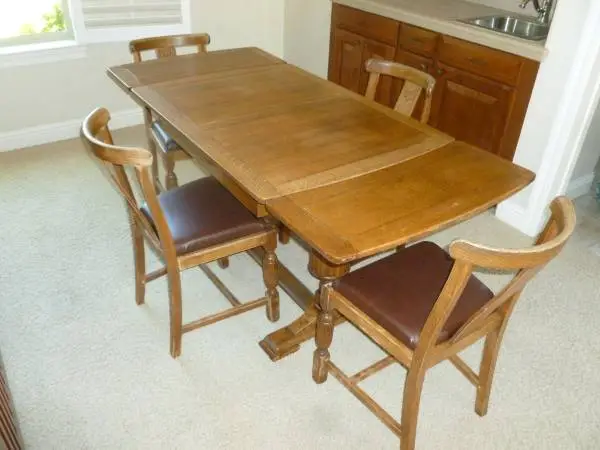 Vintage Quarter-Sawn Oak Dining Set