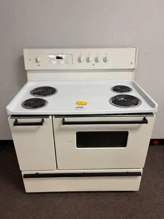 GAJC GE 40 ELECTRIC RANGE 90 DAY WARRANTY