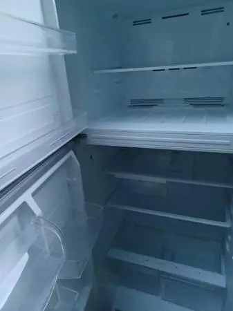 Stainless Refrigerator  top freezer like new 6 months warranty