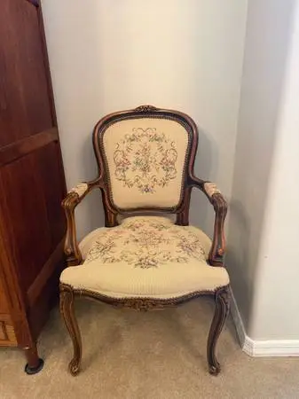 Antique Chair Louis XV Style