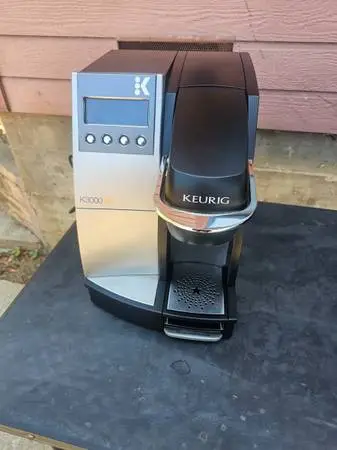 Keurig K3000SE Heavy-Duty Commercial Single-Cup Coffee Maker K-Cup