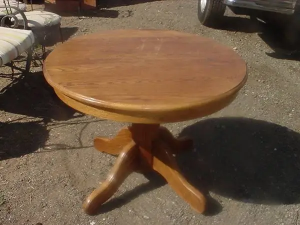 SOLID OAK round table 34 inch DIA.