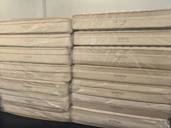 Brand new king SAATVA HD Pillowtop Mattress