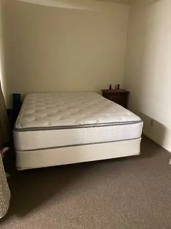 Queen bed set
