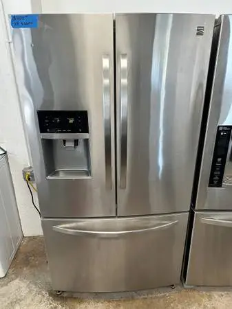 Kenmore Stainless Steel French Door Refrigerator W Ice & Water 713-376-0356