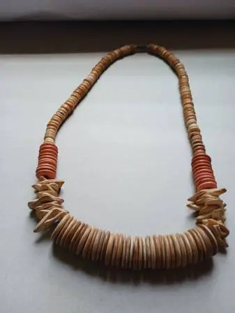 NECKLES 24 1/2