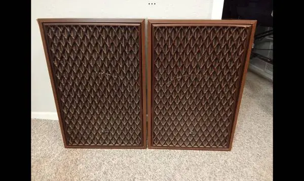 Sansui SP-7500x vintage speakers