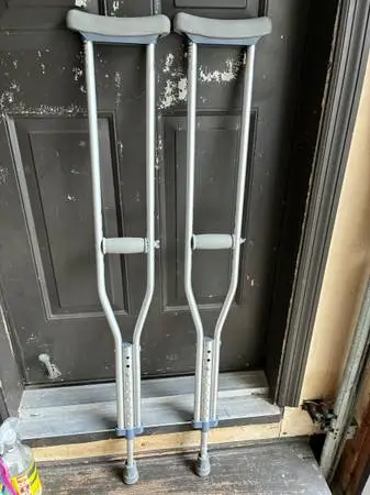 PAIR OF CRUTCHES IN LIKE NEW CONDITION