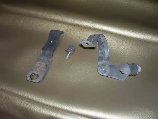 1986 Toyota Corolla AE86 Power Steering Line Brackets OEM