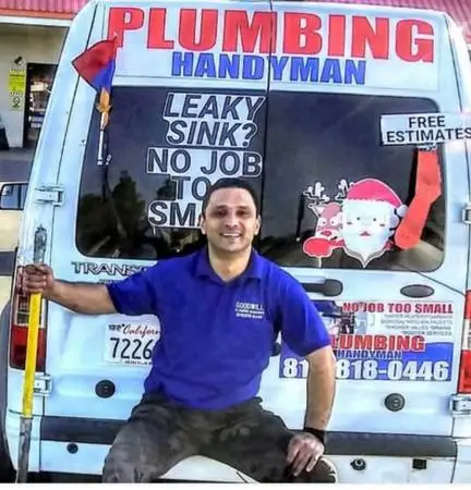 PLUMBER 🚰HANDYMAN🧰PLUMBING 818 855-3145 NO JOB 2 SMALL SAME-DAY-SERVICE