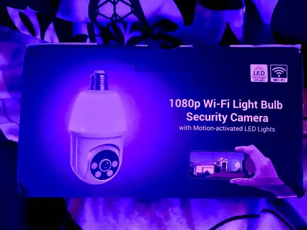 Wi-Fi Light Bulb Security Camera
