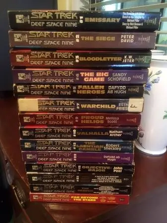 Star Trek Deep Space 9 Paperback Books, 14 Count