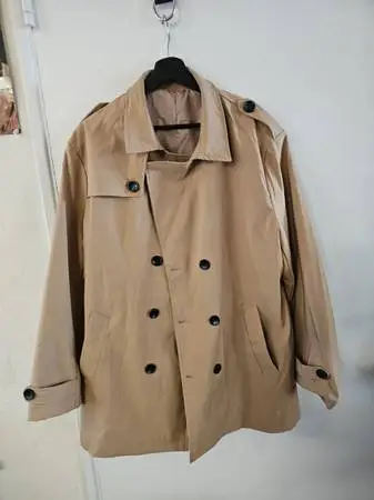 BRAND NEW MENS TRENCH COAT BEIGE COLOR SIZE LARGE 42L WATERPROOF