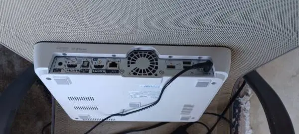 SONY = internet tv box