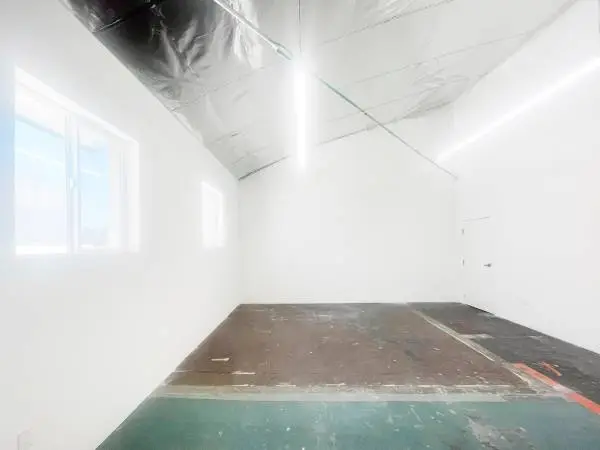 450sf Creative/Studio/Production - High Ceilings, Great Light and Feel