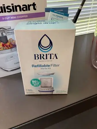 Brita water filter container and filters