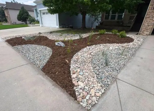 Denver Xeriscape & Landscape Design | Rock | Mulch | Artificial Turf