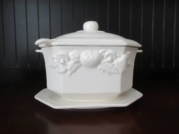 Buffet Soup or ?  Server