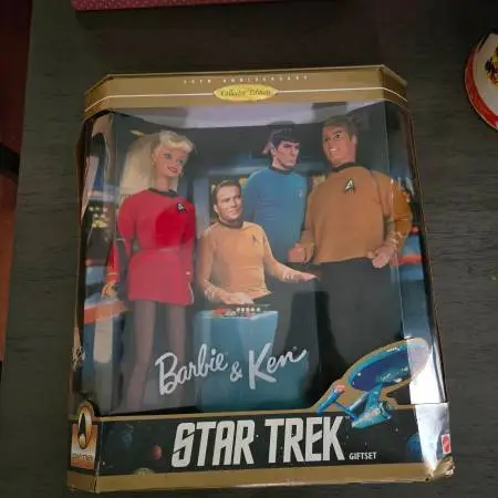 Barbie and Ken 30th Anniversary Star Trek Giftset