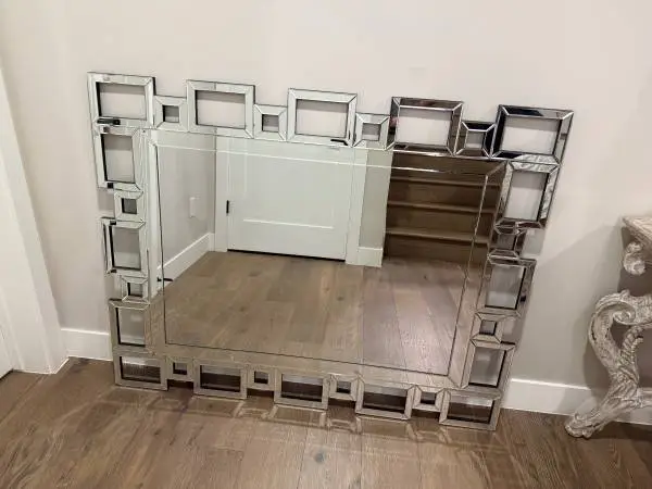 Exquisite for Any Room! Elegant Z Gallerie Mirror