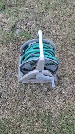 Hose reel and 100ft Hose