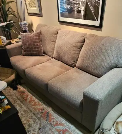 Sofa/matching loveseat