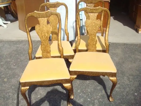 4 dinning chairs