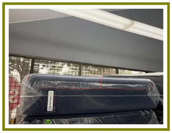 Queen Size Sealy Posturepedic Ii Hybrid Mattress & Box Spring Bed Set
