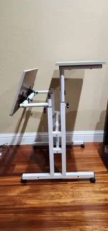 Tilt-top Height-Adjustable Rolling Laptop/Computer workstation desk