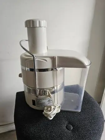 Jack LaLannes Power Juicer CL-003AP Tristar Pulp Juice Extractor