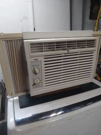 5,000 BTU window air conditioner