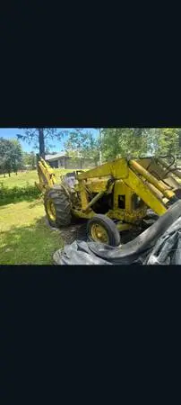 FORD BACKHOE LOADER