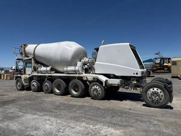 2006 Oshkosh S Series 14x6 Front Discharge Concrete Mixer Truck-4805
