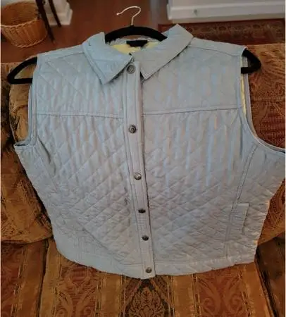Vest - Ladies Size Medium