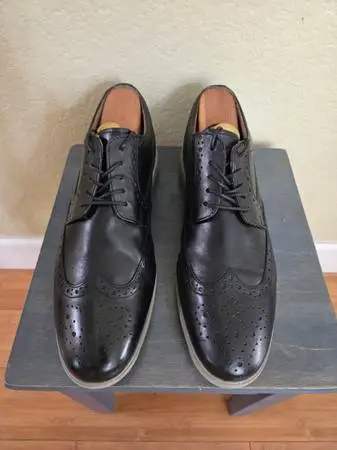 Florsheim Comfortech Wingtip - Mens 11 - 11.5 - Black