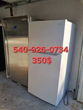 Frigidaire fridge in excellent condition Pick up & Delivery available