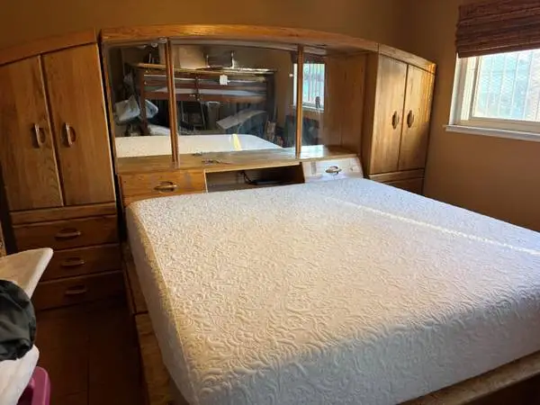 Bedroom set Cal King Captains Bed Cabinets mirror