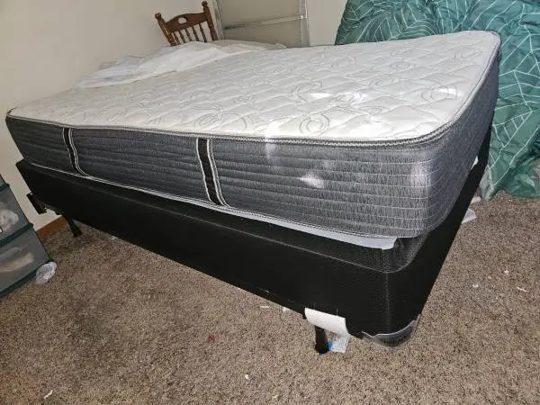 Twin bed