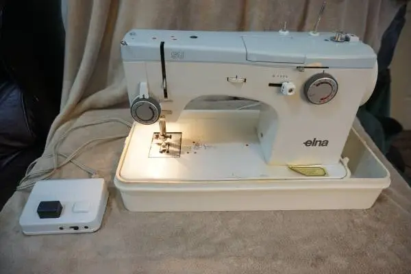 Elna Super 64C Sewing Machine Swiss Made