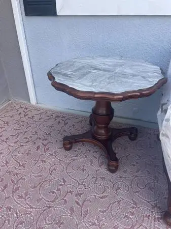 Round end tables/ Judge gavel