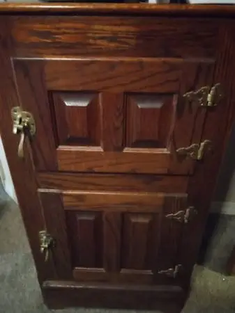 Faux Oak Ice Box
