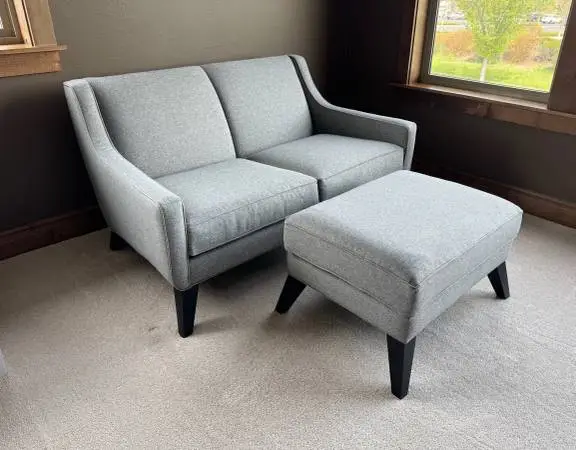 Consign your Furniture with Creative Bargains!
