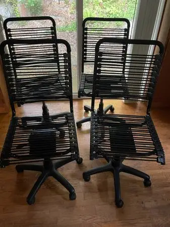 4 Free Chairs…